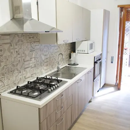 La Premiere Di Maison *